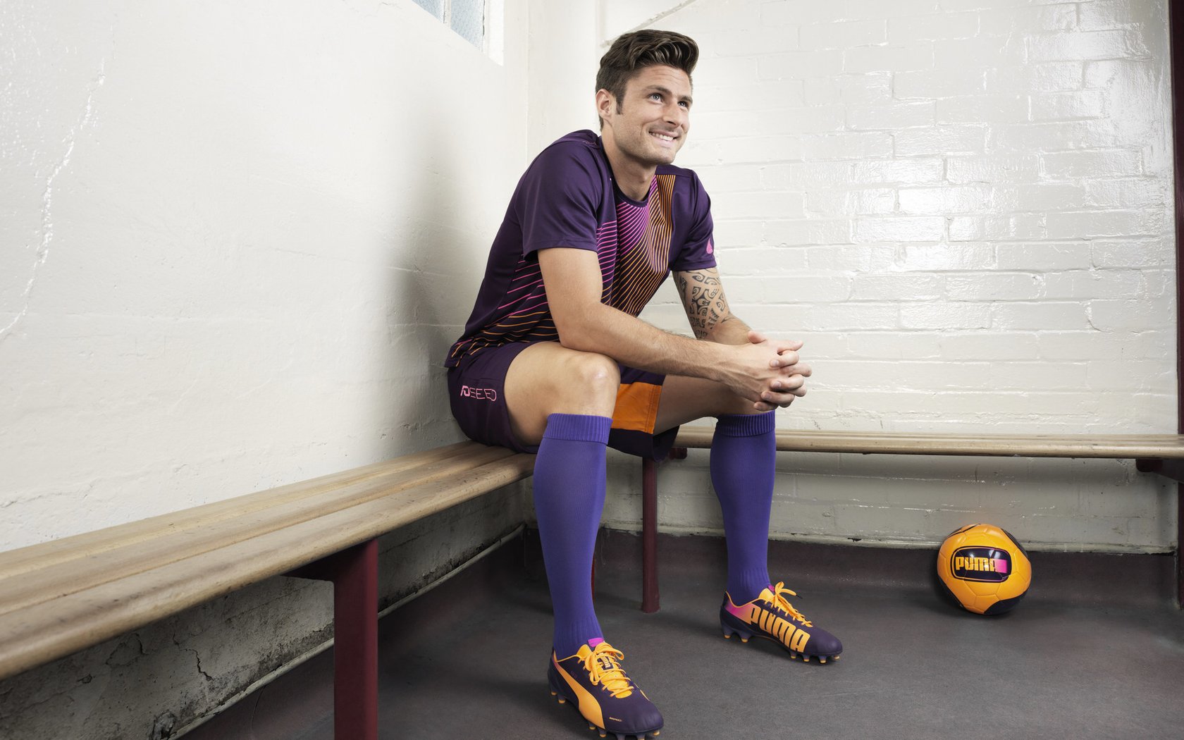 开云官网-德甲天王对决：速度与战术的双重盛宴，德甲打法